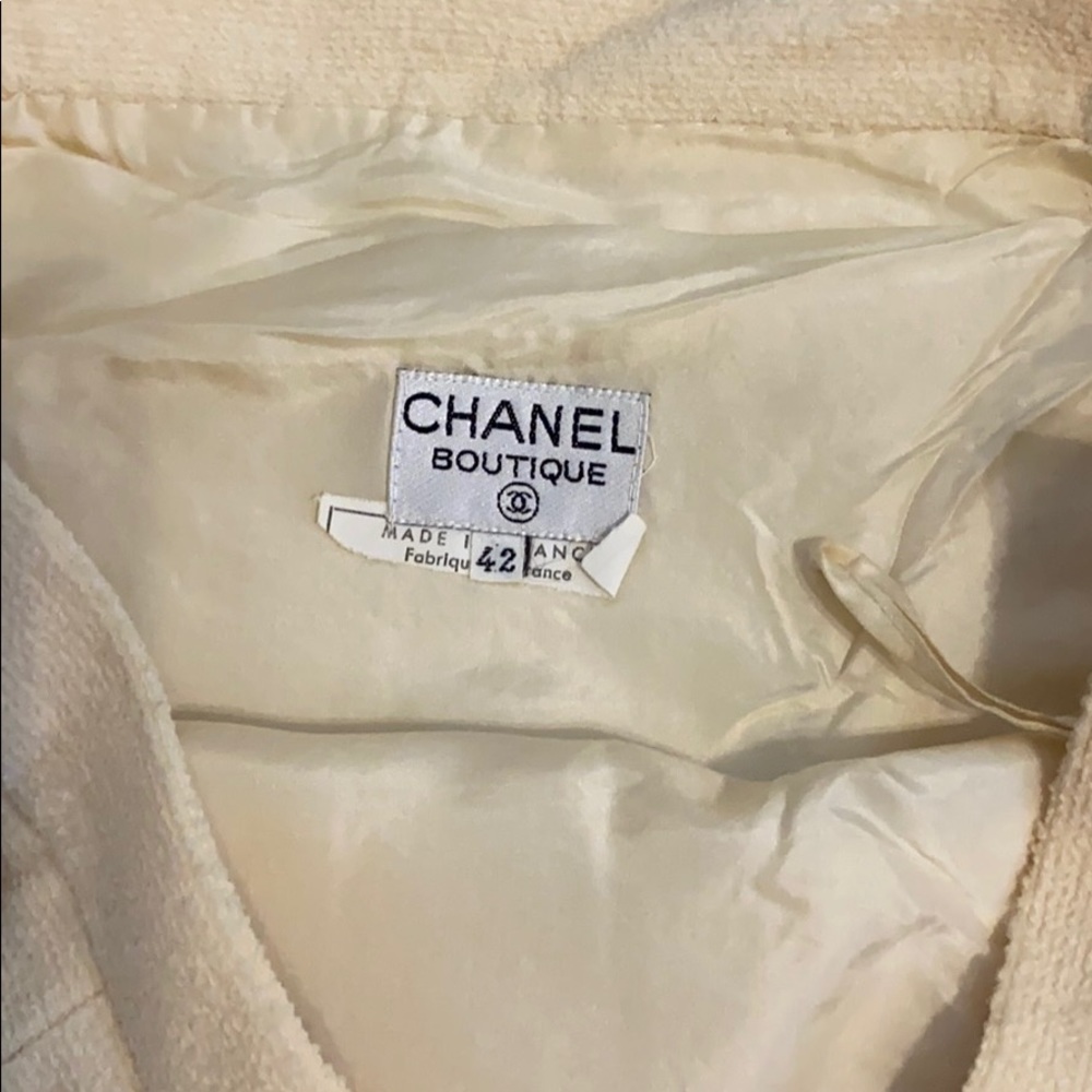 Chanel Boucle skirt 22” long